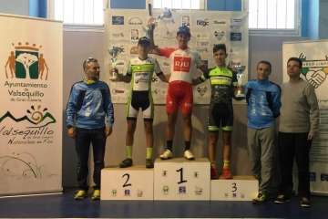 Doblete de triunfos del joven atleta teldense Pablo Rodríguez (Foto TA)